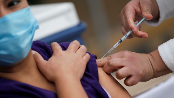 13 اسرائیلی پس از تزریق واکسین شرکت فایزر دچار فلج صورت شدند - اسپوتنیک افغانستان  