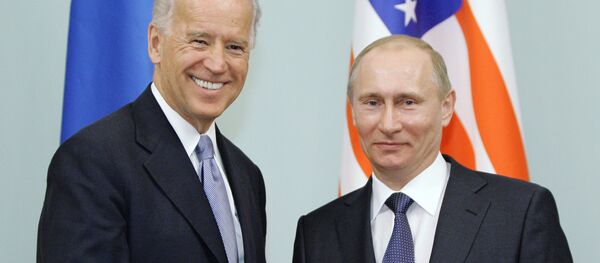 پوتین با بایدن صحبت تلفنی کرد - اسپوتنیک افغانستان  