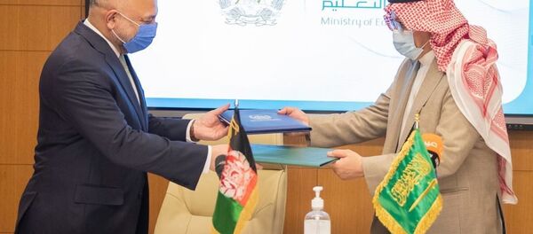 امضای یادداشت تفاهم میان وزیر امور خارجه افغانستان و وزیر آموزش و پرورش عربستان امضای یادداشت تفاهم میان وزیر امور خارجه افغانستان و وزیر آموزش و پرورش عربستان - اسپوتنیک افغانستان