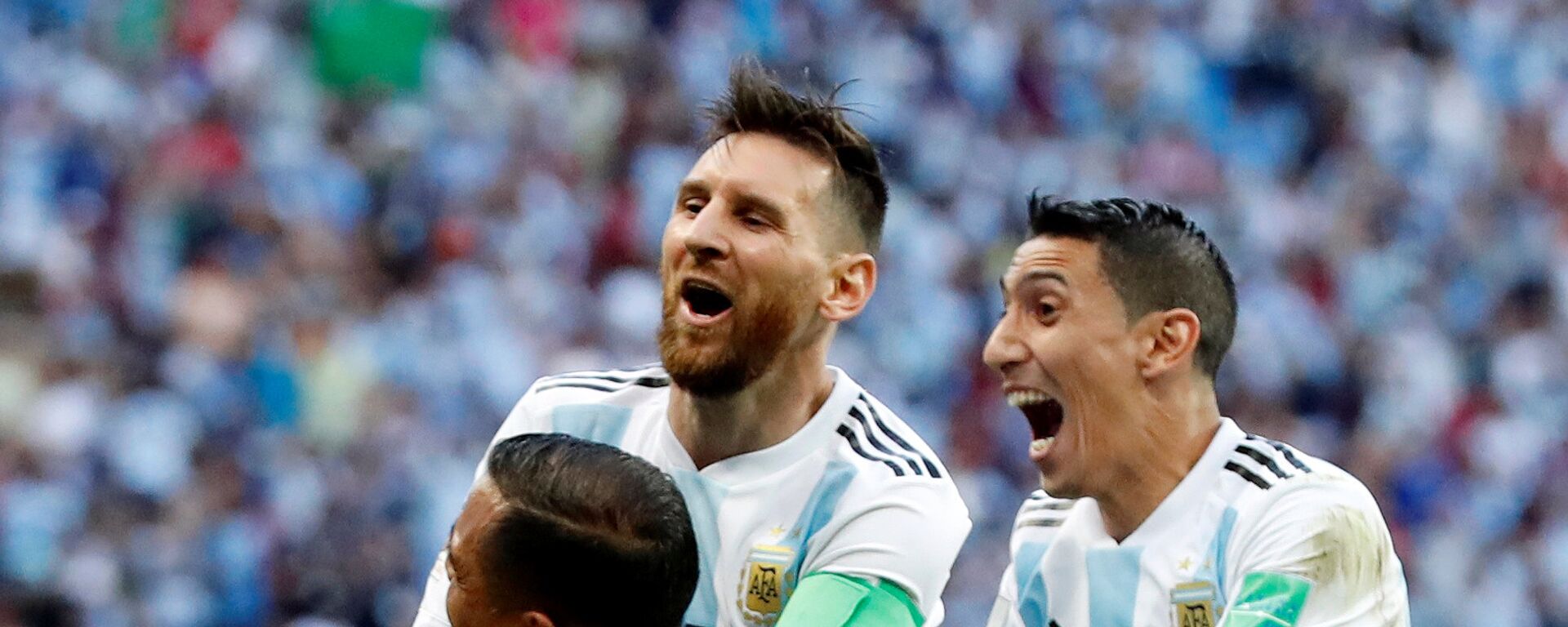 Leo Messi (centro), futbolista argentino - اسپوتنیک افغانستان  , 1920, 04.06.2021