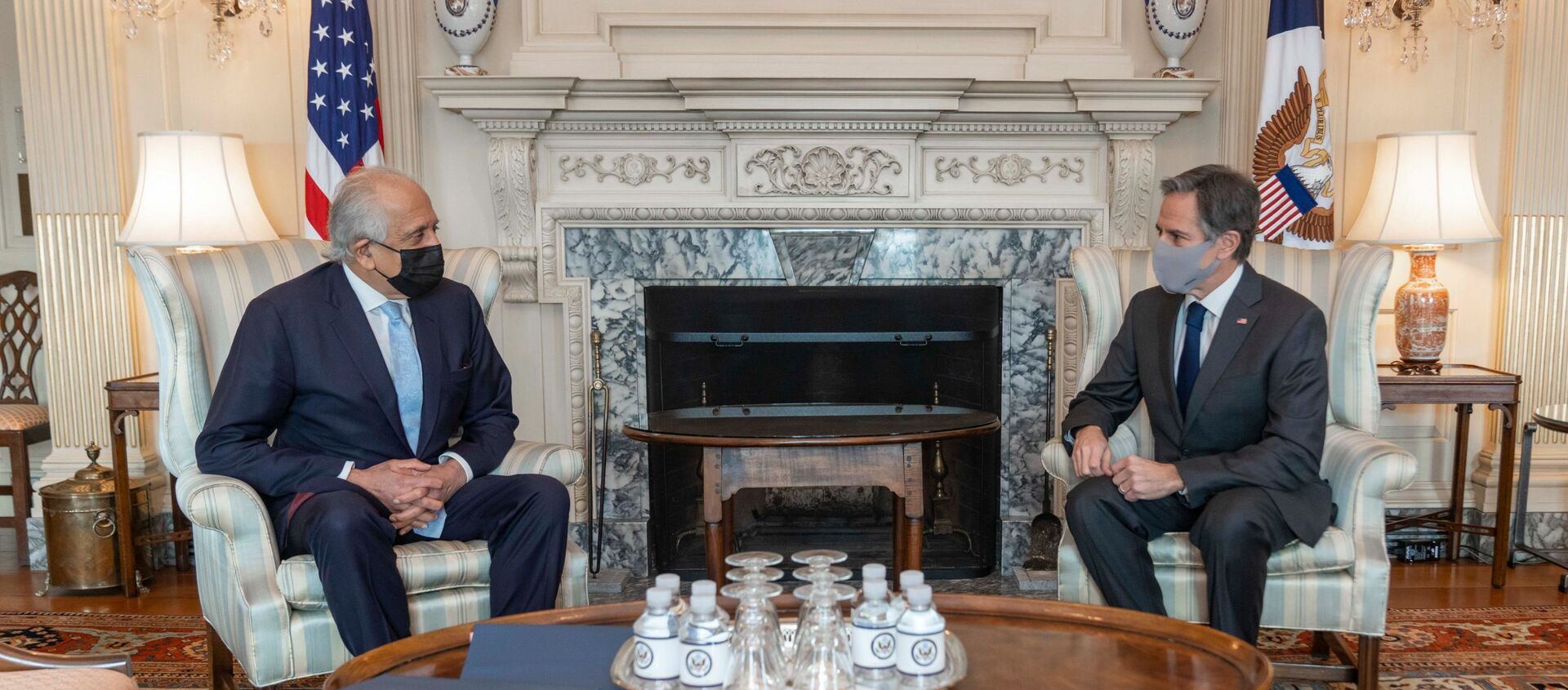 خلیلزاد در دیدار با وزیر خارجه امریکا درباره آتش بس دایمی در افغانستان گفت و گو کرد - اسپوتنیک افغانستان  , 1920, 05.02.2021