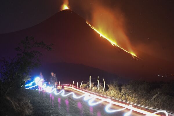 بهترین عکس های اسپوتنیک از هفته دوم فبروری / آتشفشان گواتمالا - اسپوتنیک افغانستان  