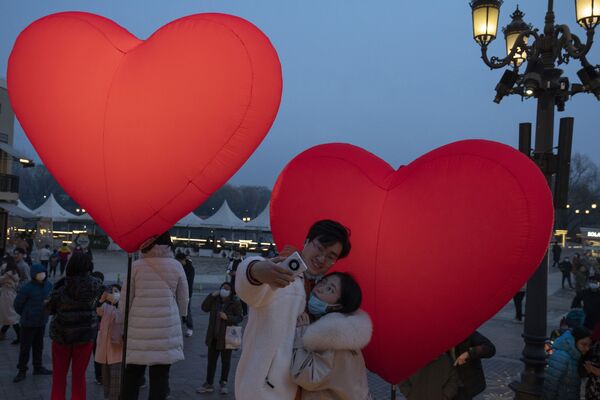 تجلیل از روز ولنتاین در پکن - اسپوتنیک افغانستان  
