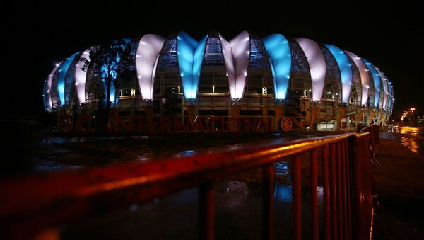 Стадион Бейра Риу в цветах аргентинского флага в знак скорби по Диего Марадоне в Бразилии  - اسپوتنیک افغانستان  