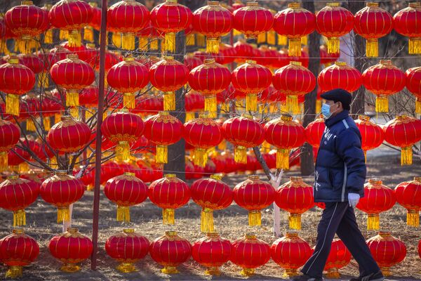 جشنواره فانوس (چراغ) های سرخ در چین.
 - اسپوتنیک افغانستان  