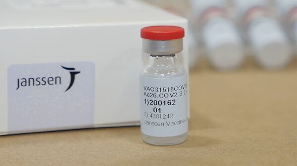A vial of Johnson & Johnson's Janssen coronavirus disease (COVID-19) vaccine candidate is seen in an undated photograph. - اسپوتنیک افغانستان  