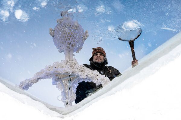 افتتاح اولین نمایشگاه زیر یخ در قطب شمال  - اسپوتنیک افغانستان  