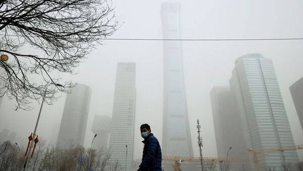 Туман после песчаной бури в Пекине  - اسپوتنیک افغانستان  