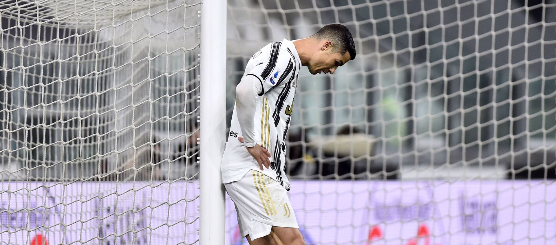 Soccer Football - Serie A - Juventus v Spezia - Allianz Stadium, Turin, Italy - March 2, 2021 Juventus' Cristiano Ronaldo looks dejected during the match - اسپوتنیک افغانستان  , 1920, 17.05.2021