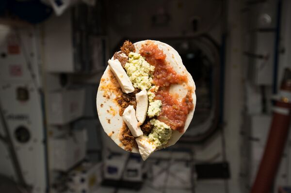 صبحانه فضانورد - اسپوتنیک افغانستان  