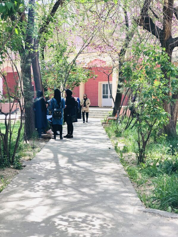 اوضاع دانشگاه در افغانستان و آمد آمد طالبان؛ دانشگاه تعلیم و تربیه استاد ربانی در کابل - اسپوتنیک افغانستان  