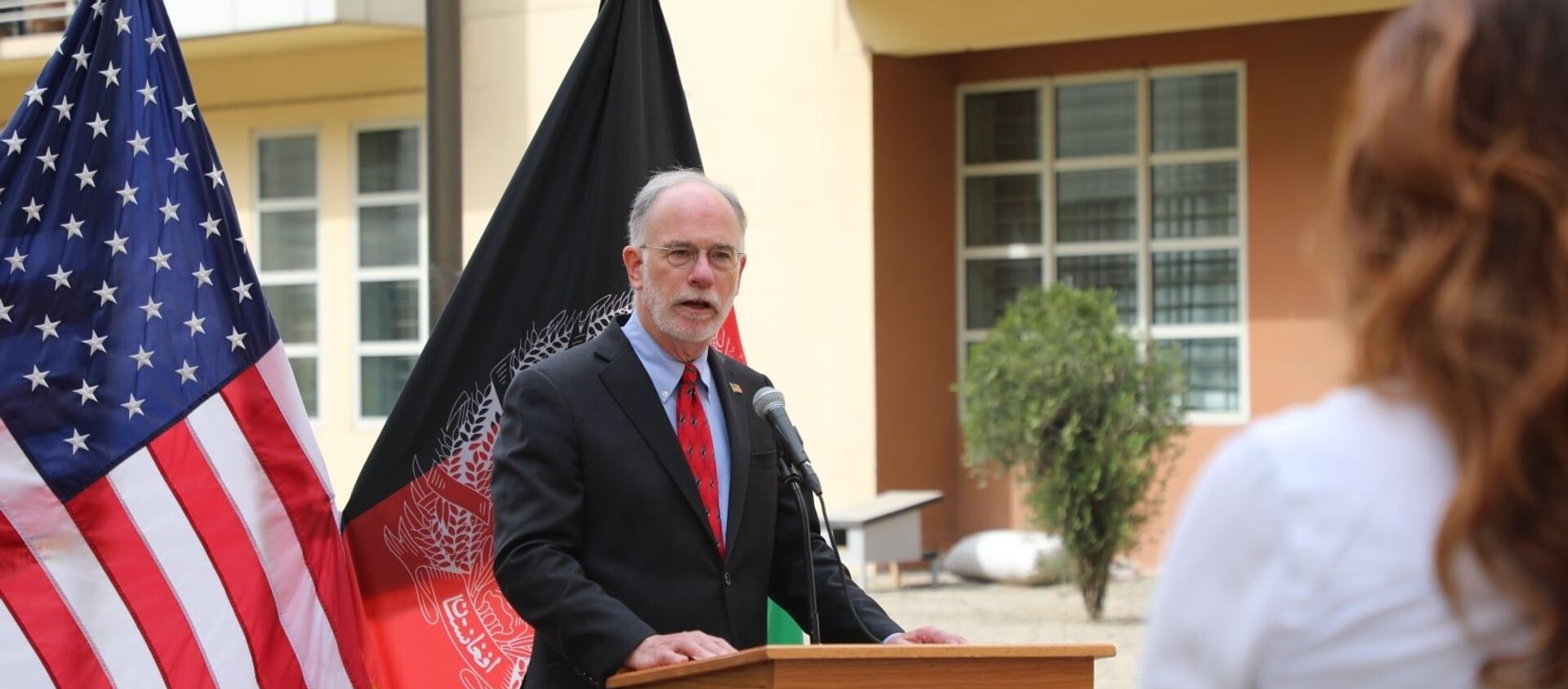 انتقاد کاردار سفارت آمریکا در کابل: طالبان در روند صلح کار شکنی می‌کنند - اسپوتنیک افغانستان  , 1920, 27.07.2021