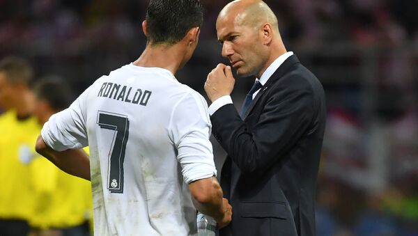 زیدان با کریستیانو رونالدو   Ronaldo - Zidane - اسپوتنیک افغانستان  