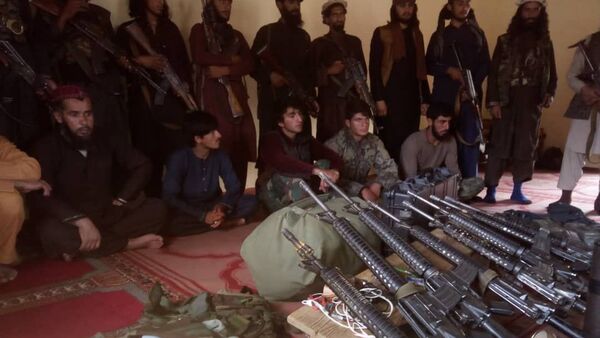 طالبان: 14 نیروی دولتی را در لغمان دستگیر کردیم  - اسپوتنیک افغانستان  