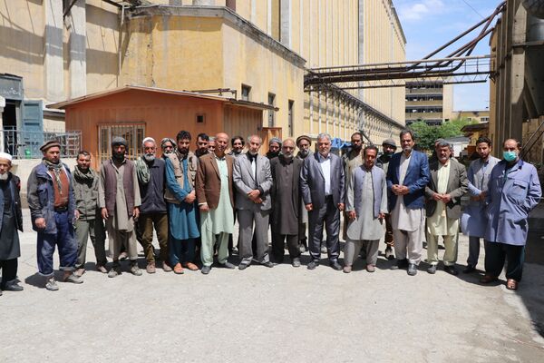 پس از بیشتر از یک دهه، قرار است سیلوی کابل به همکاری وزارت زراعت دوباره به فعالیت آغاز کند. - اسپوتنیک افغانستان  