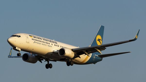 دولت کانادا به خانواده قر بانیان هواپیمای اوکراینی اقامت دایم می‌دهد - اسپوتنیک افغانستان  