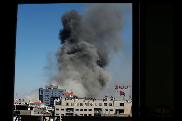 حمله اسرائیل به ساختمان شبکه الجزیره و خبرگزاری آسوشیتدپرس  - اسپوتنیک افغانستان  