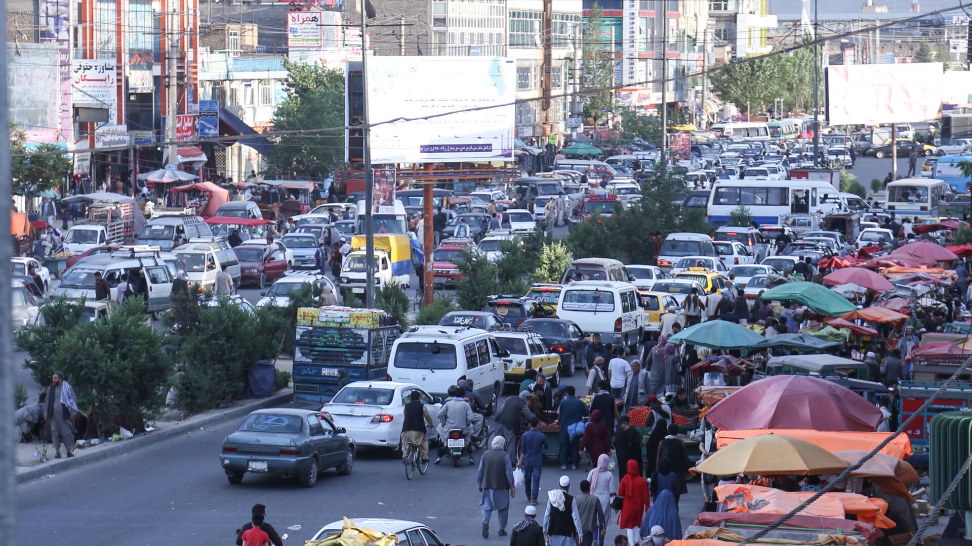 ازدحام و ترافیک سنگین هر روزه‌ی کابل - اسپوتنیک افغانستان  , 1920, 16.07.2022