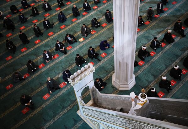 بهترین عکس های ماه می 2021 اسپوتنیک /تجلیل از عید فطر در مسکو - اسپوتنیک افغانستان  