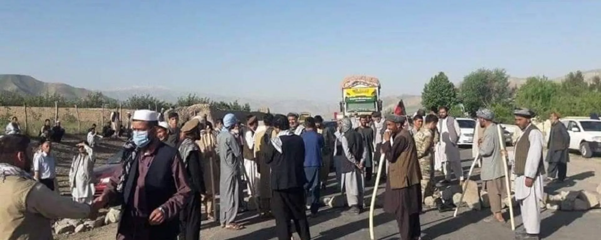 معترضان شاهراه عمومی تخار – بدخشان را بستند - اسپوتنیک افغانستان  , 1920, 15.09.2022