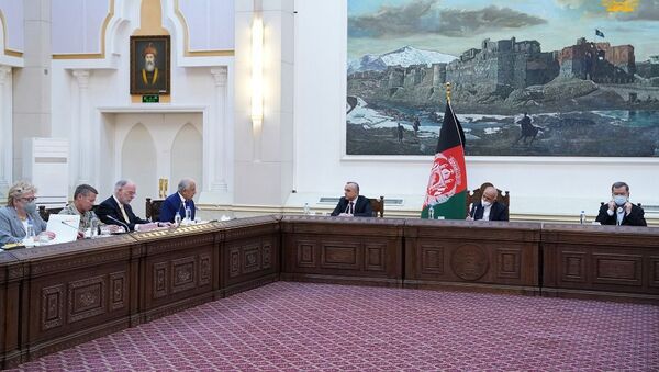 دیدار خلیل‌زاد با رئیس‌جمهور غنی - اسپوتنیک افغانستان  