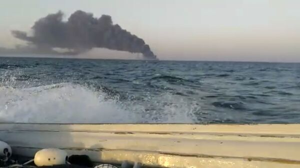 بروز حادثه برای یک کشتی در سواحل امارات - اسپوتنیک افغانستان  