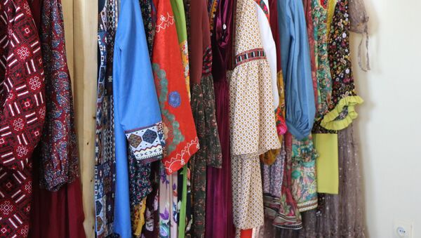 سالون برند لباس قناویز در کابل - اسپوتنیک افغانستان  