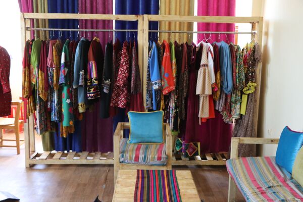 سالون برند لباس قناویز در کابل - اسپوتنیک افغانستان  