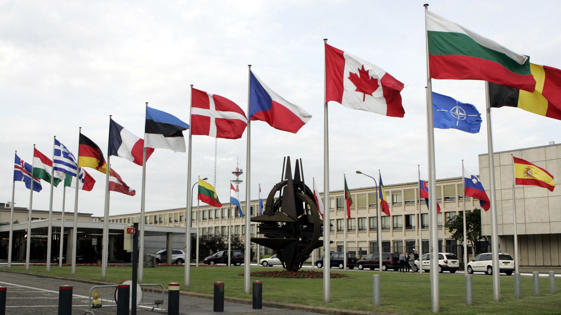 Здание штаб-квартиры НАТО в Брюсселе  - اسپوتنیک افغانستان  , 1920, 13.05.2022