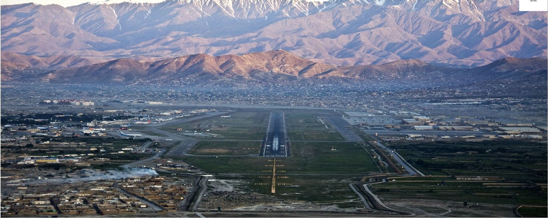 میدان هوایی کابل - اسپوتنیک افغانستان  , 1920, 24.11.2021