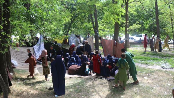 پناه آوردن آوارگان کندز به بدخشان؛ طالبان آنها را کوچ اجباری دادند - اسپوتنیک افغانستان  