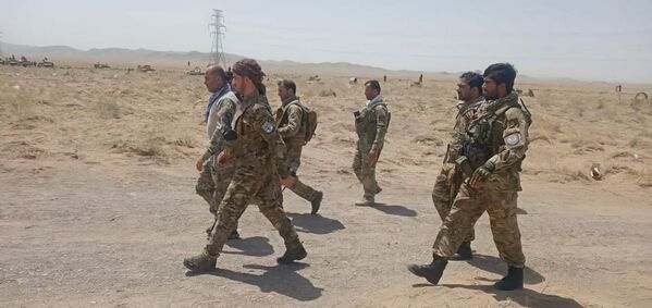 ارتش افغانستان درحال درگیری با گروه طالبان (ممنوع در روسیه). - اسپوتنیک افغانستان  