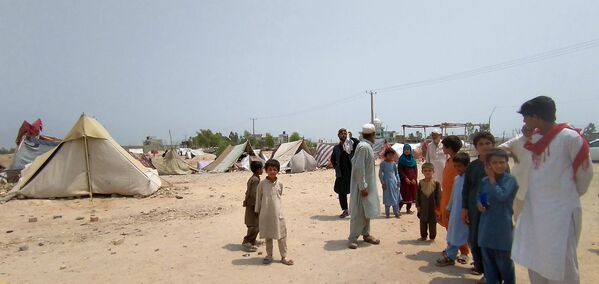 بیجا شدن صدها خانواده در نتیجه جنگ در لغمان - اسپوتنیک افغانستان  