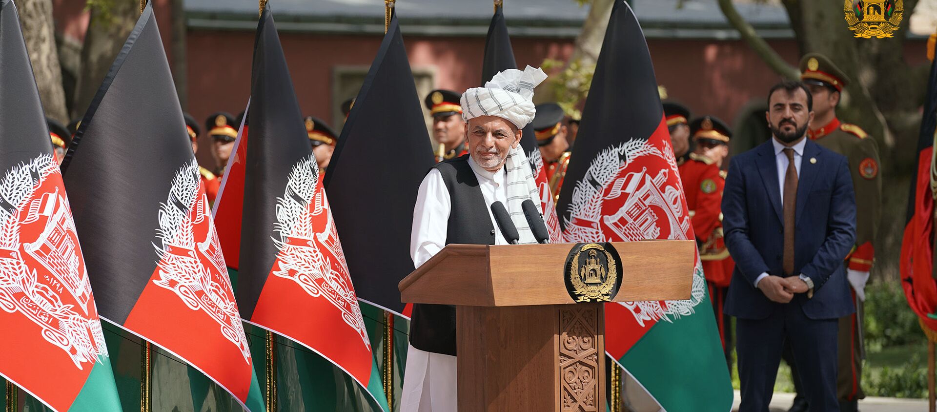 غنی در روز پرچم: ما تسلیم طرح های بربادی افغانستان نمی شویم - اسپوتنیک افغانستان  , 1920, 29.07.2021