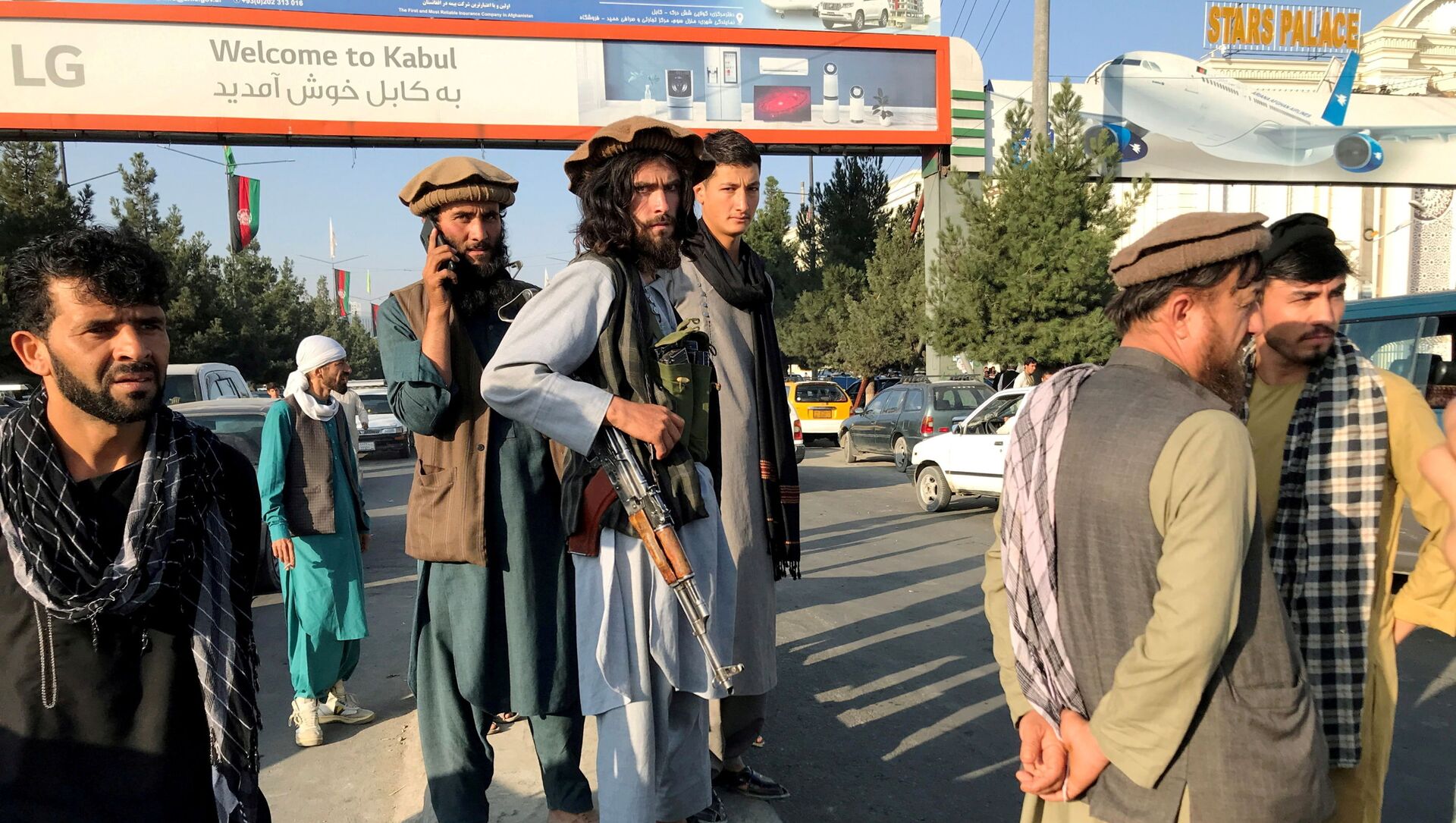 گروه طالبان به گوینده تلویزیون ملی اجازه ادامه کار ندادند - اسپوتنیک افغانستان  , 1920, 20.08.2021