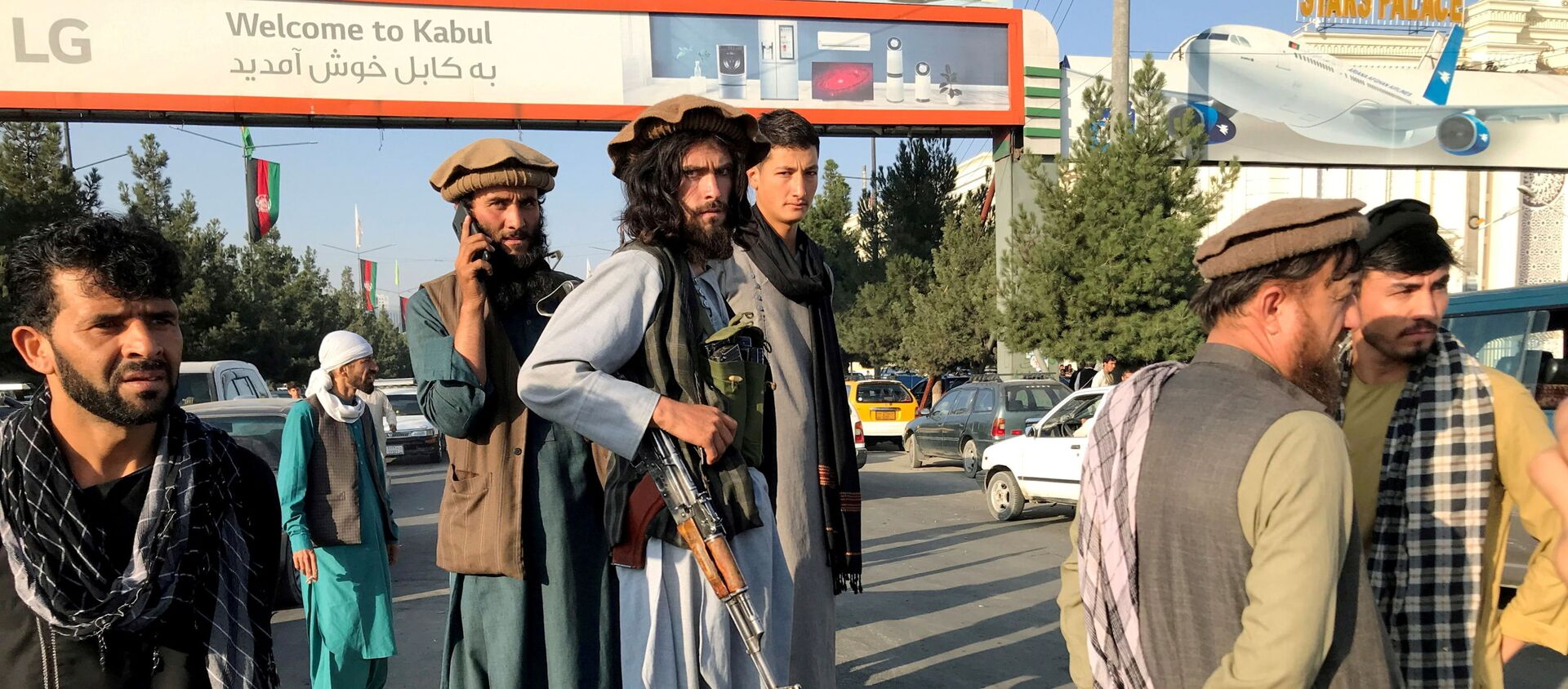 گروه طالبان به گوینده تلویزیون ملی اجازه ادامه کار ندادند - اسپوتنیک افغانستان  , 1920, 20.08.2021