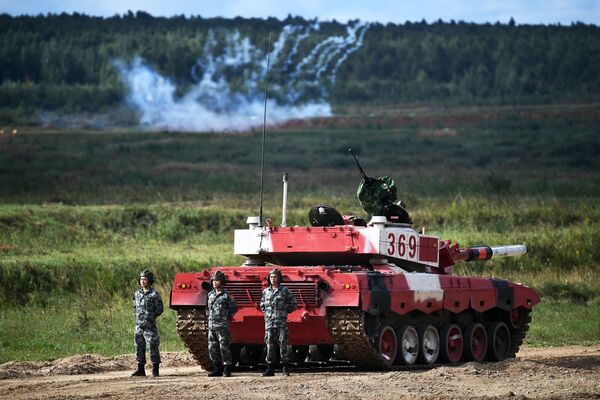 مسابقات بین‌المللی نظامی ارتش 2021 روسیه/خدمه تانک سربازان روسی در پولیگون آموزشی آلابینو - اسپوتنیک افغانستان  