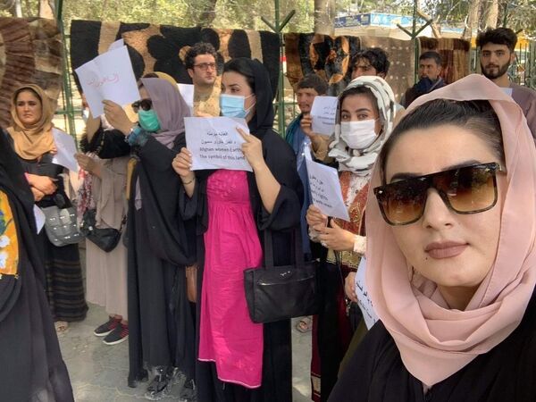 راهپیمایی اعتراضی زنان افغان در شهر کابل - اسپوتنیک افغانستان  