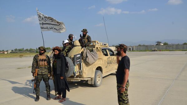 هشدار طالبان به جنگجویان شان: اگر کسی خودسرانه انتقام بگیرد، مجازات خواهد شد  - اسپوتنیک افغانستان  