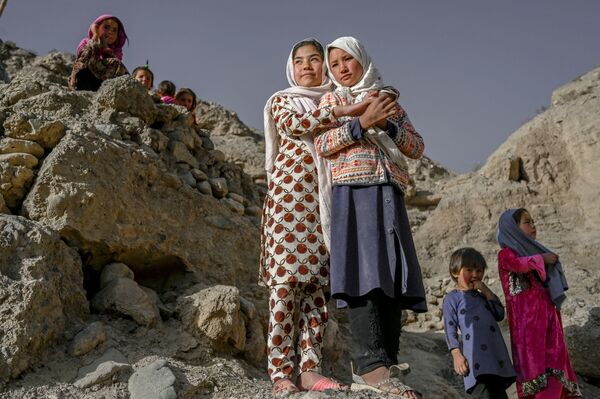 دهکده هزاره های غار نشین در بامیان. - اسپوتنیک افغانستان  