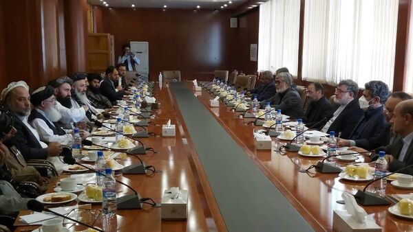 دیدار والی خراسان رضوی ایران با چهار وزیر افغانستان - اسپوتنیک افغانستان  