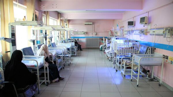 شکایت داکتران و مریض‌داران از کمبود مواد طبی در شفاخانه‌های دولتی - اسپوتنیک افغانستان  