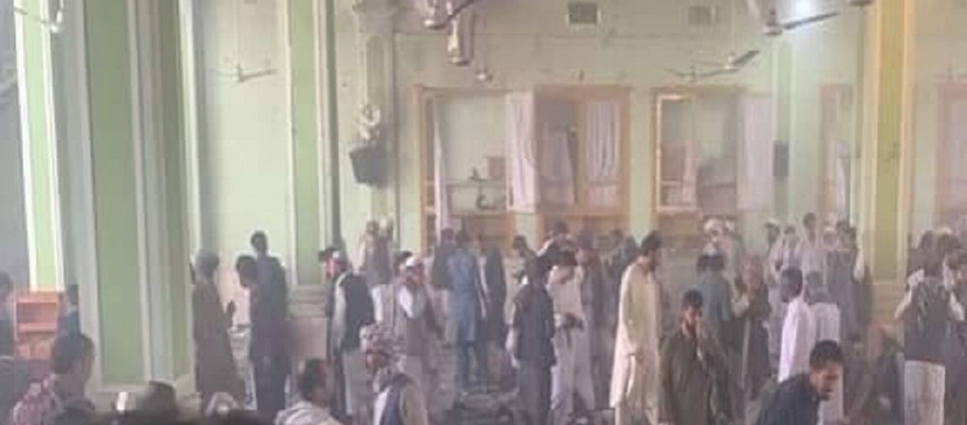 انفجار در مسجد شیعیان در کندهار؛ آمار کشته شدگان بالا رفت - اسپوتنیک افغانستان  , 1920, 16.10.2021