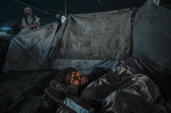 چگونگی درمان معتادان در بیمارستان ترک اعتیاد در کابل. - اسپوتنیک افغانستان  