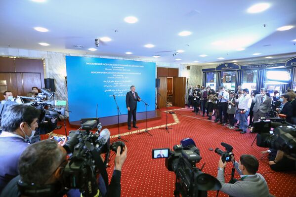 ضمیر کابلوف، نماینده ویژه رئیس‌جمهور پوتین برای افغانستان و مدیر بخش دوم آسیا در وزارت خارجه روسیه در سومین نشست مسکو درباره افغانستان - اسپوتنیک افغانستان  