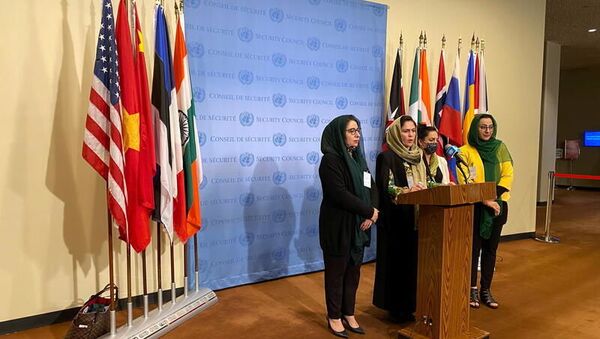 زنان افغانستان به سازمان ملل: به طالبان کرسی ندهید - اسپوتنیک افغانستان  
