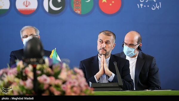 وزیر خارجه ایران: صلح تنها از دولت فراگیر و احترام به‌خواست مردم افغانستان حاصل می‌شود - اسپوتنیک افغانستان  