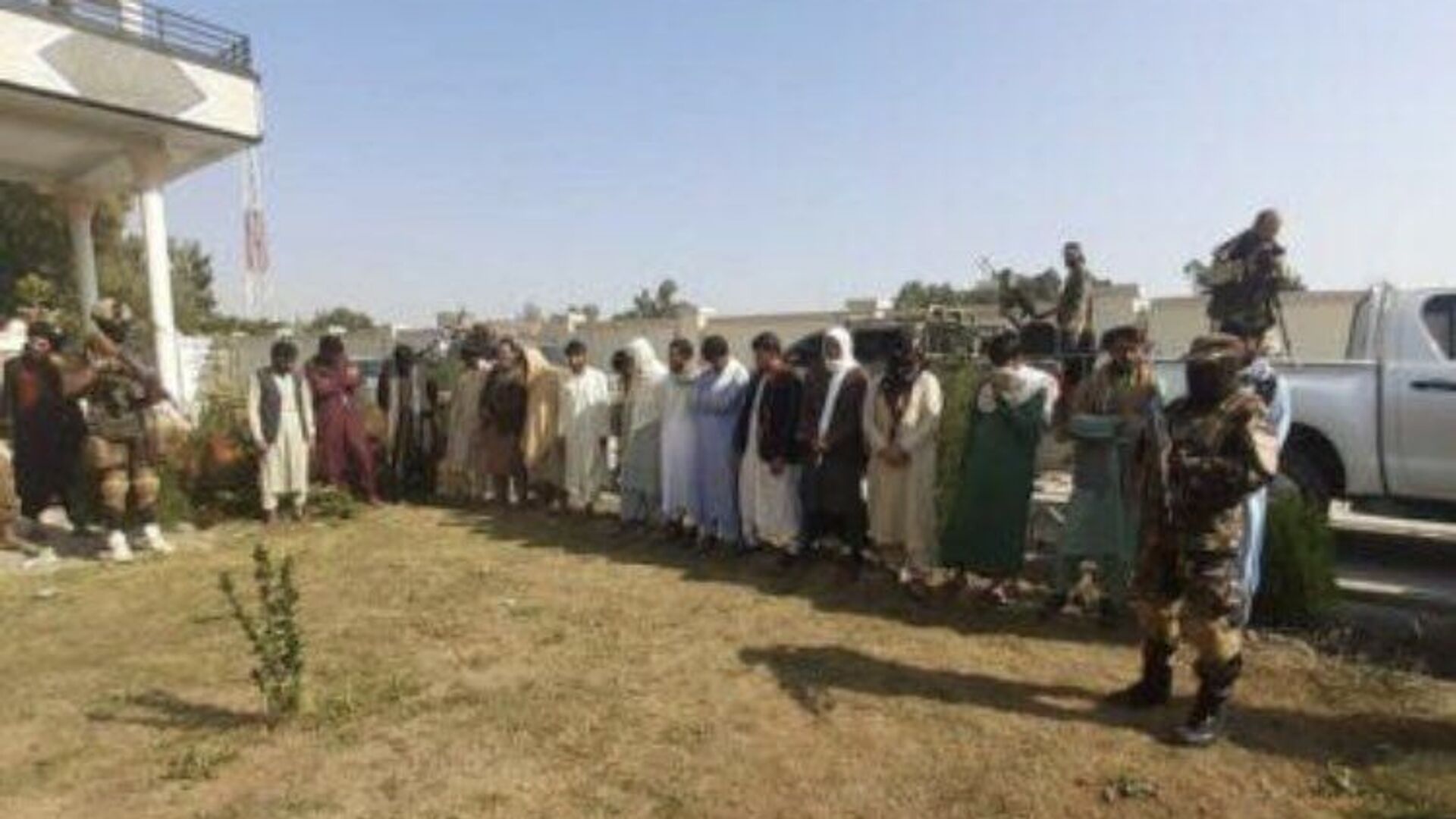 تسلیم شدن 55 عضو داعش به طالبان در ولایت ننگرهار - اسپوتنیک افغانستان  , 1920, 12.12.2021