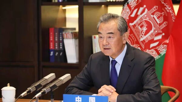 وعده چین در خصوص ایجاد سهولت در روند ویزا برای تجار افغانستان - اسپوتنیک افغانستان  