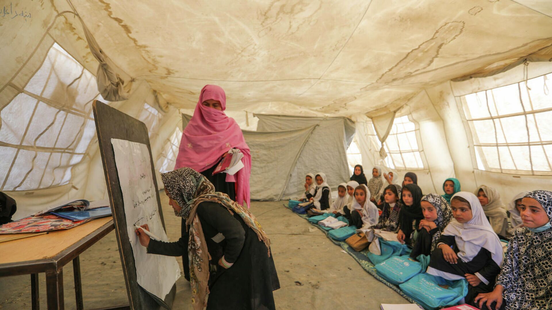UNICEF provides education for more than 140 children - اسپوتنیک افغانستان  , 1920, 17.09.2022